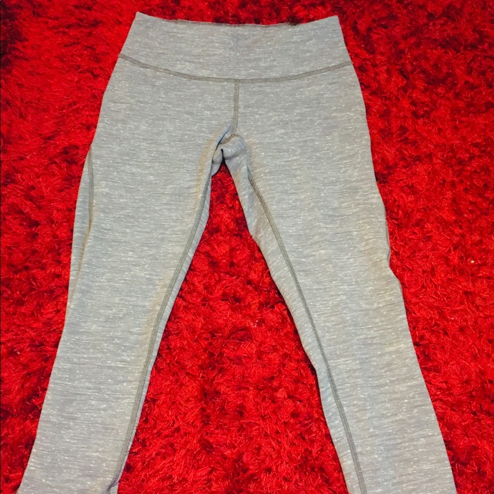 Light purple leggings